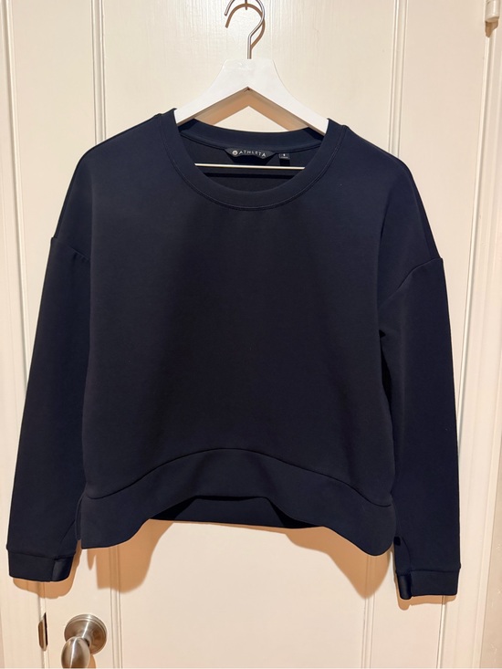 Athleta Tops - Athleta Black Crewneck Sweatshirt Small